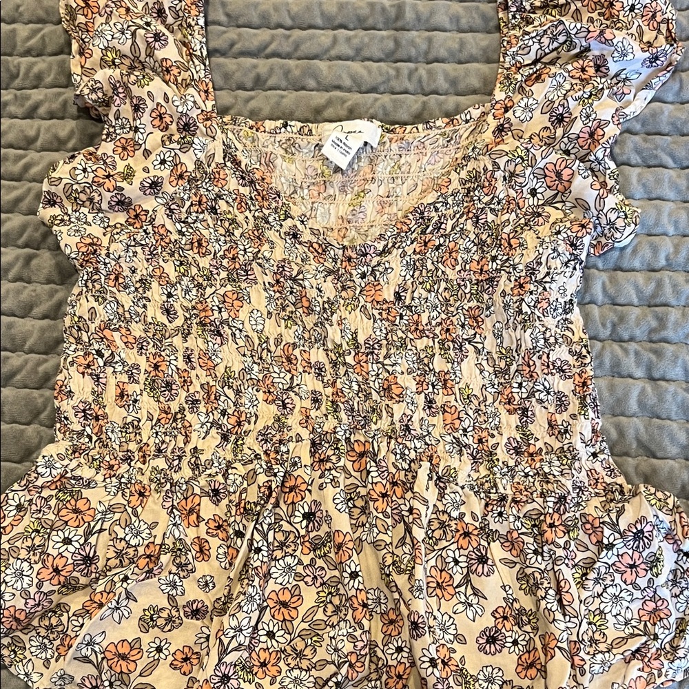 Japna Floral Blouse with Smocked Design in Cream and Orange